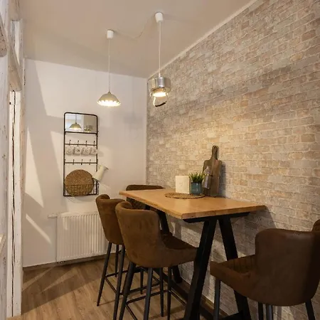 Sternadelshof * Grabe